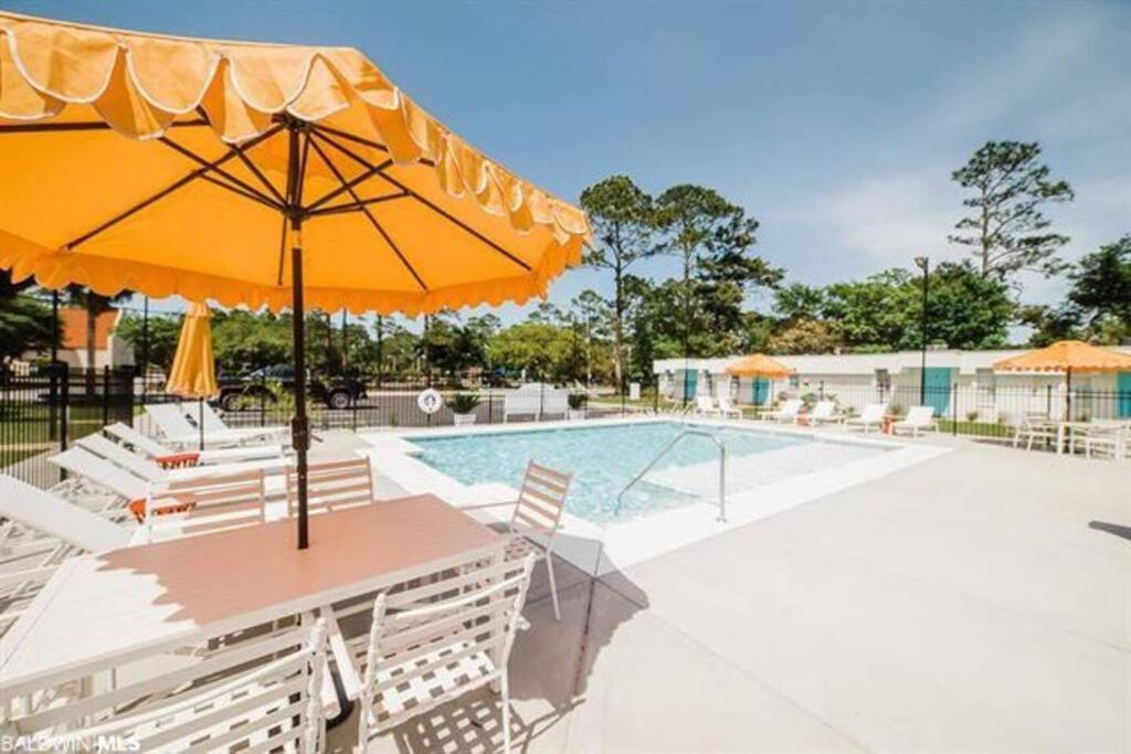 Gulf Shores Getaway Steps Away From The Pool! Buitenkant foto